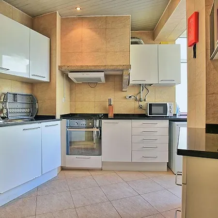 Admiral 2 By Interhome * Lissabon