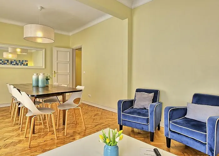 Admiral 2 By Interhome 公寓